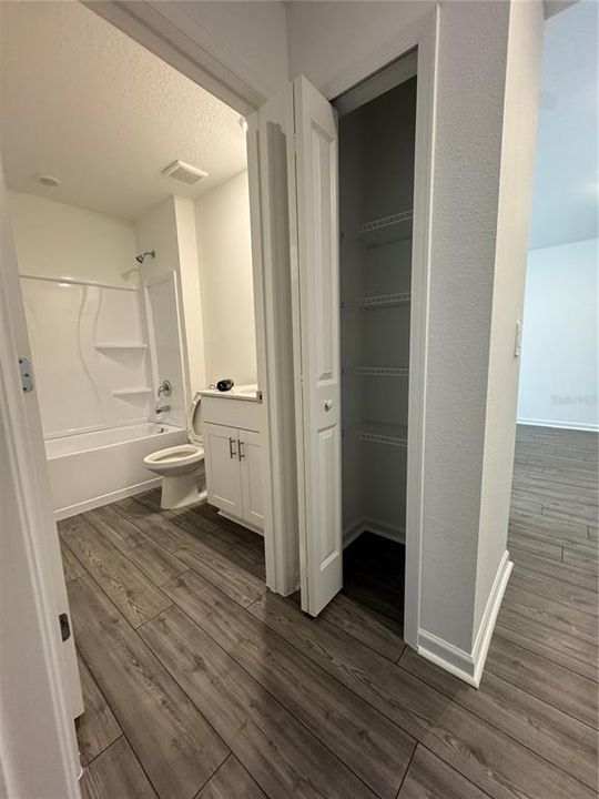 出租: $1,850 (3 贝兹, 2 浴室, 1264 平方英尺)