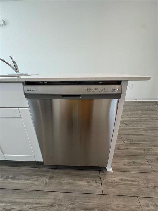 出租: $1,850 (3 贝兹, 2 浴室, 1264 平方英尺)