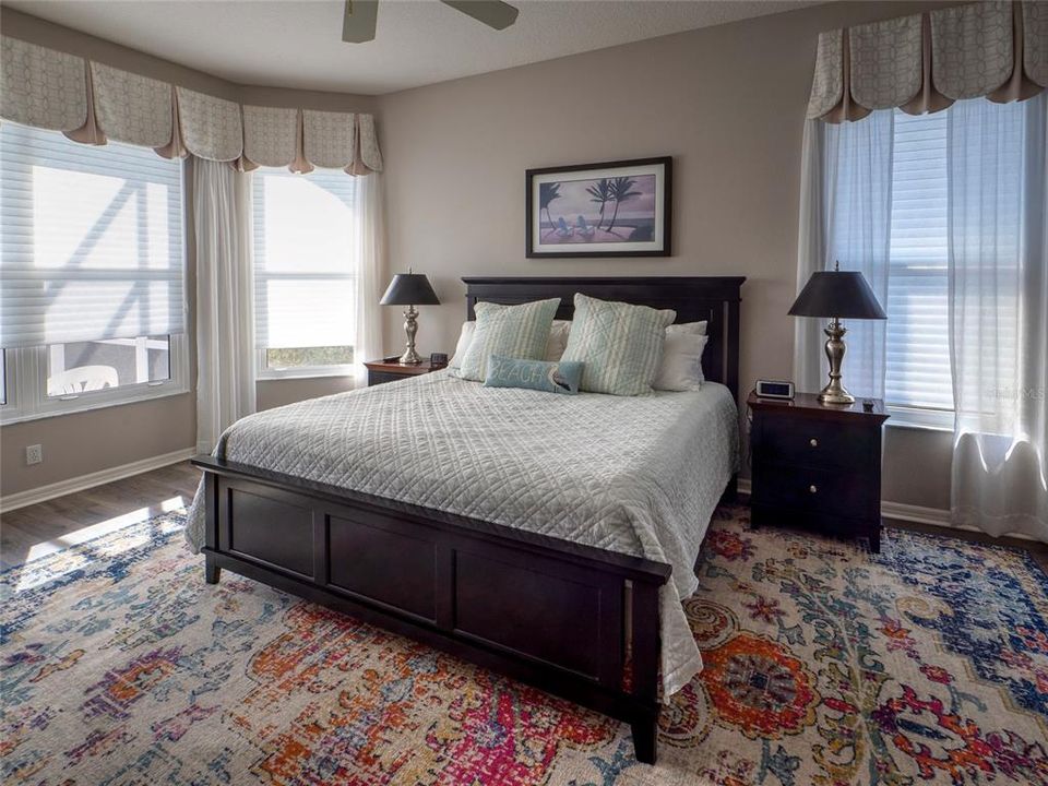 For Sale: $720,000 (3 beds, 2 baths, 2720 Square Feet)