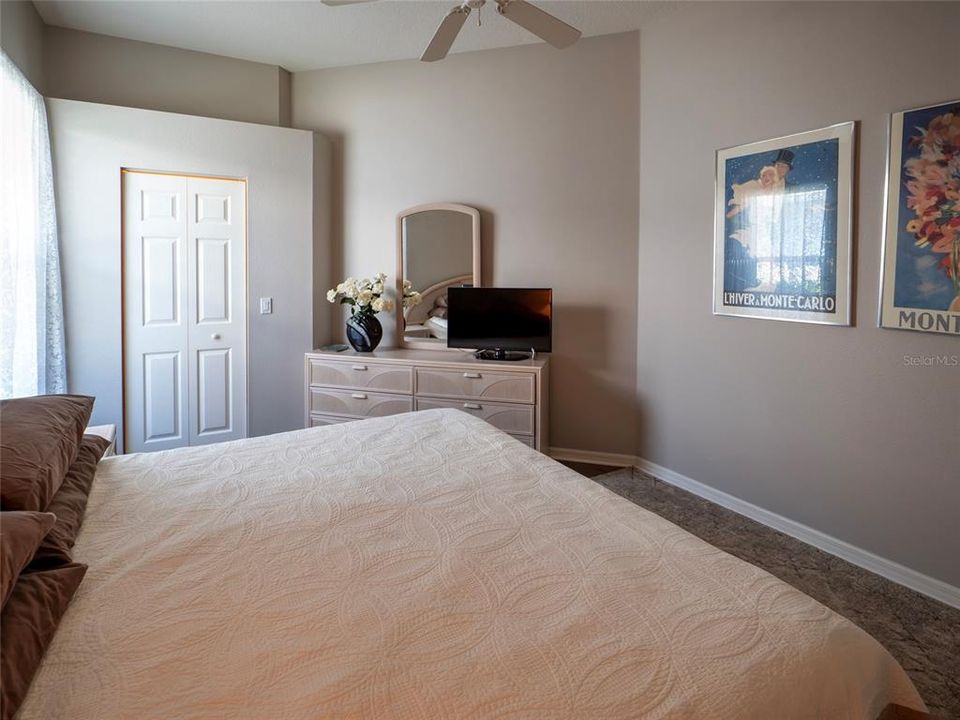 For Sale: $720,000 (3 beds, 2 baths, 2720 Square Feet)