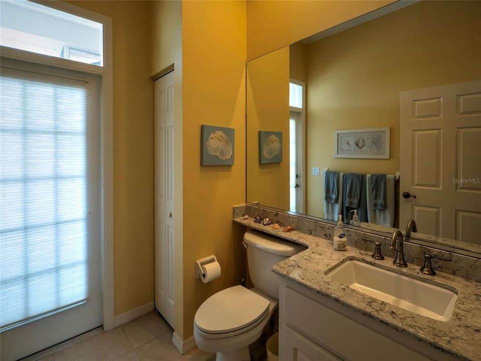 For Sale: $720,000 (3 beds, 2 baths, 2720 Square Feet)