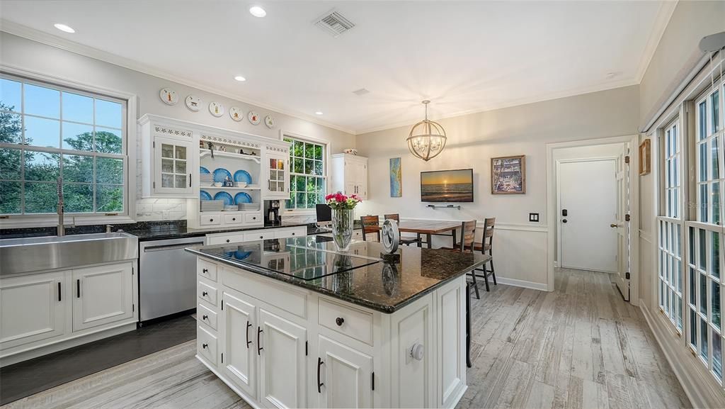 For Sale: $1,299,000 (3 beds, 3 baths, 3112 Square Feet)