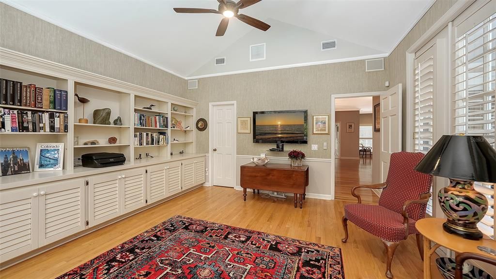 For Sale: $1,299,000 (3 beds, 3 baths, 3112 Square Feet)