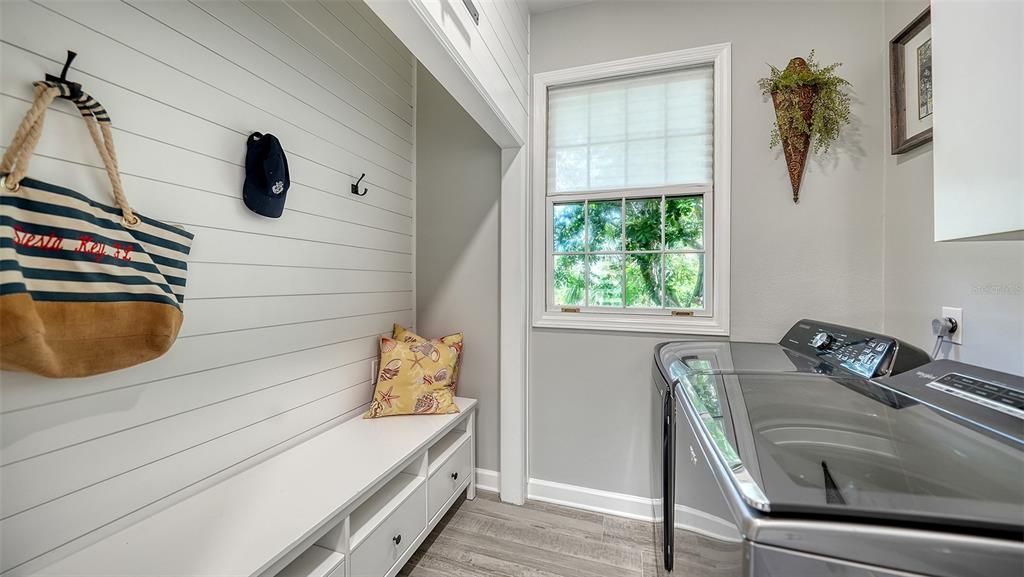 For Sale: $1,299,000 (3 beds, 3 baths, 3112 Square Feet)