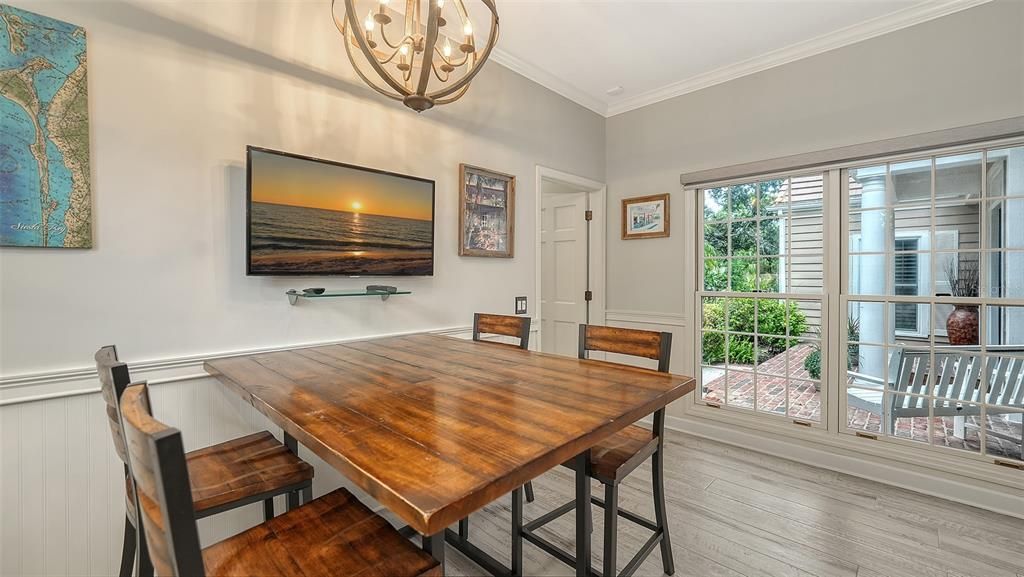 For Sale: $1,299,000 (3 beds, 3 baths, 3112 Square Feet)