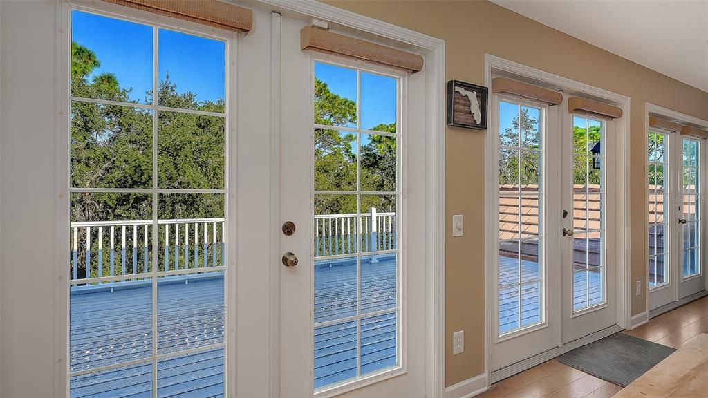 For Sale: $1,299,000 (3 beds, 3 baths, 3112 Square Feet)