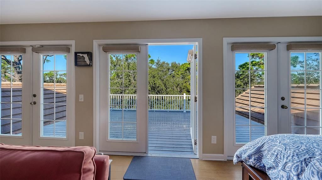 For Sale: $1,299,000 (3 beds, 3 baths, 3112 Square Feet)