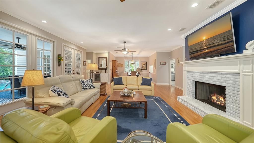 For Sale: $1,299,000 (3 beds, 3 baths, 3112 Square Feet)