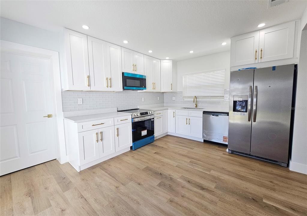 En Venta: $424,900 (3 camas, 2 baños, 1313 Pies cuadrados)