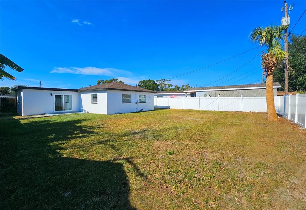 En Venta: $424,900 (3 camas, 2 baños, 1313 Pies cuadrados)