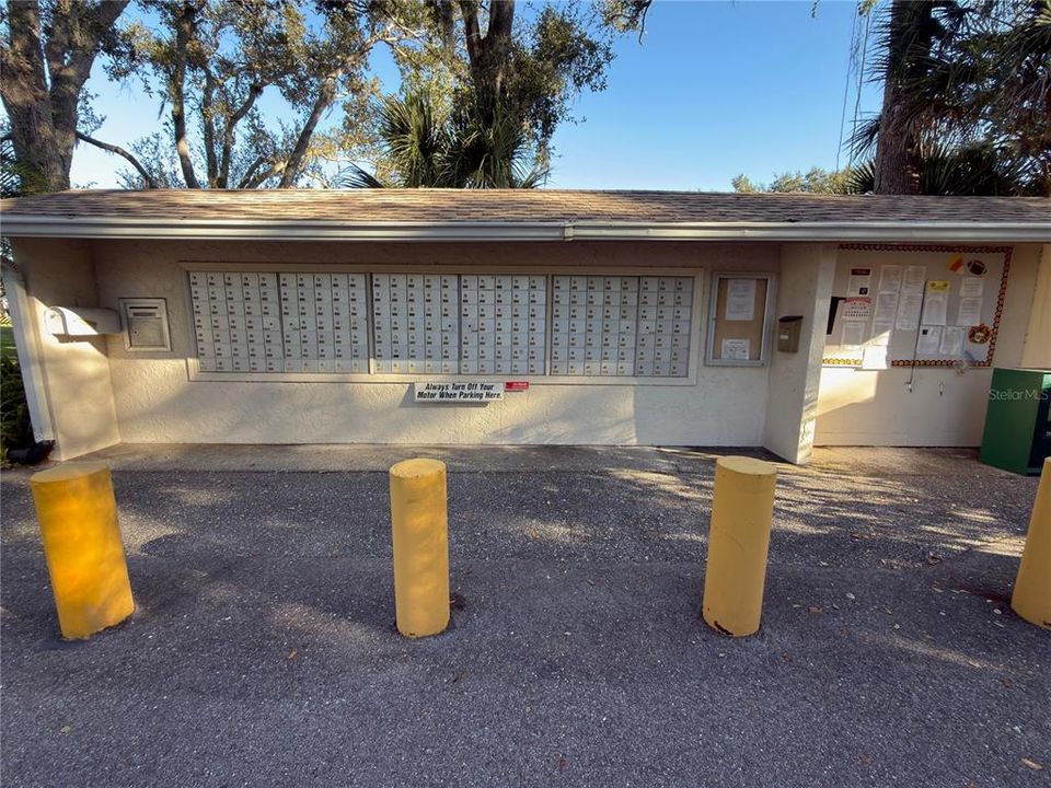 合同活跃: $279,999 (2 贝兹, 2 浴室, 1543 平方英尺)