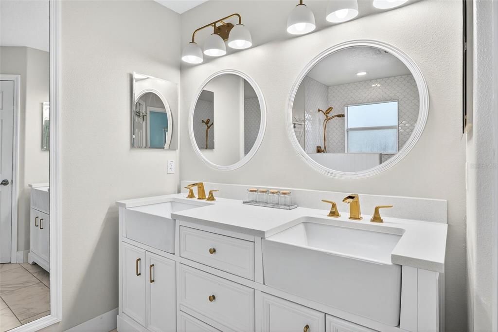 待售: $630,000 (6 贝兹, 4 浴室, 3499 平方英尺)