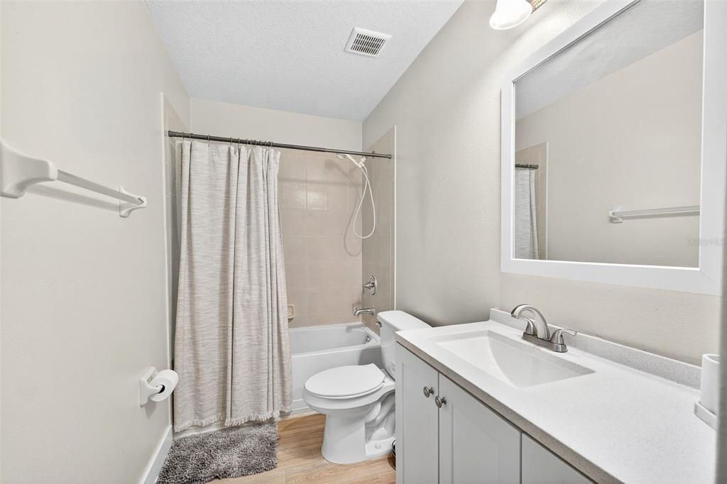 待售: $630,000 (6 贝兹, 4 浴室, 3499 平方英尺)