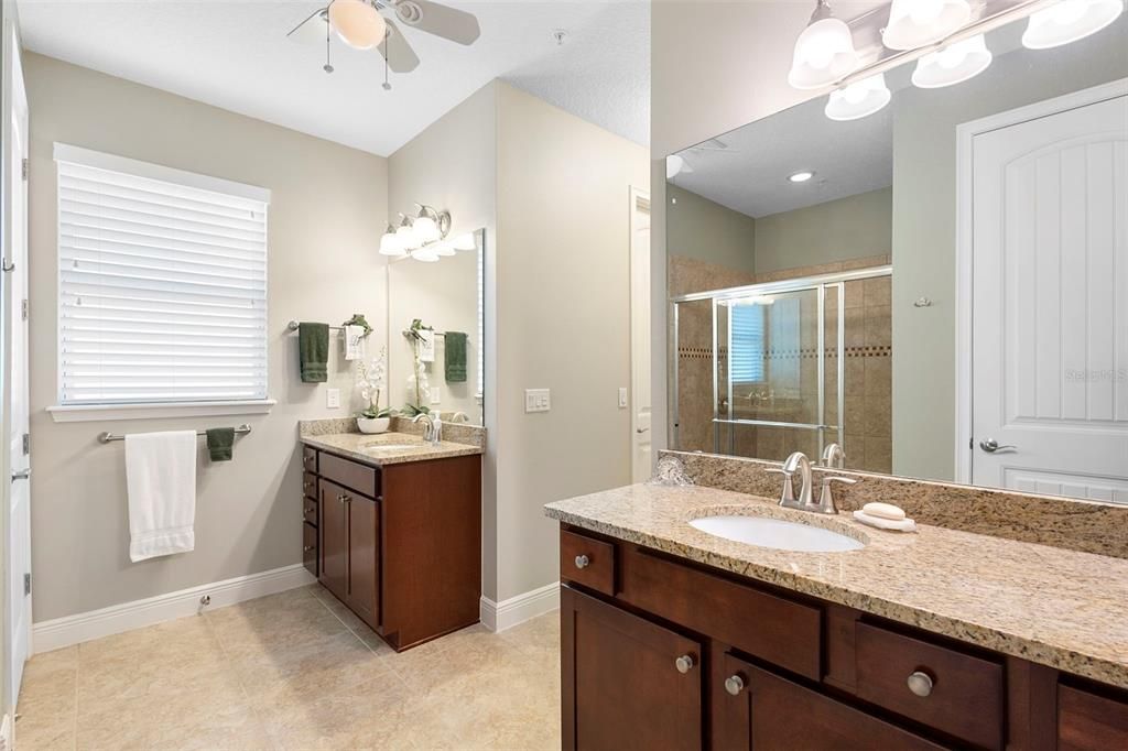 待售: $584,900 (4 贝兹, 2 浴室, 2315 平方英尺)