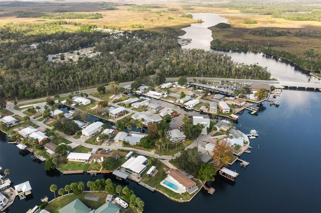 На продажу: $199,000 (0.13 acres)