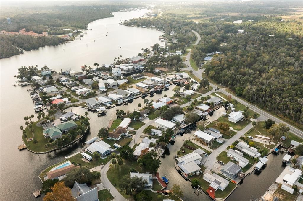 На продажу: $199,000 (0.13 acres)