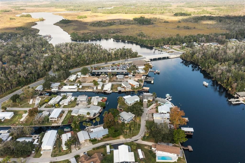 На продажу: $199,000 (0.13 acres)