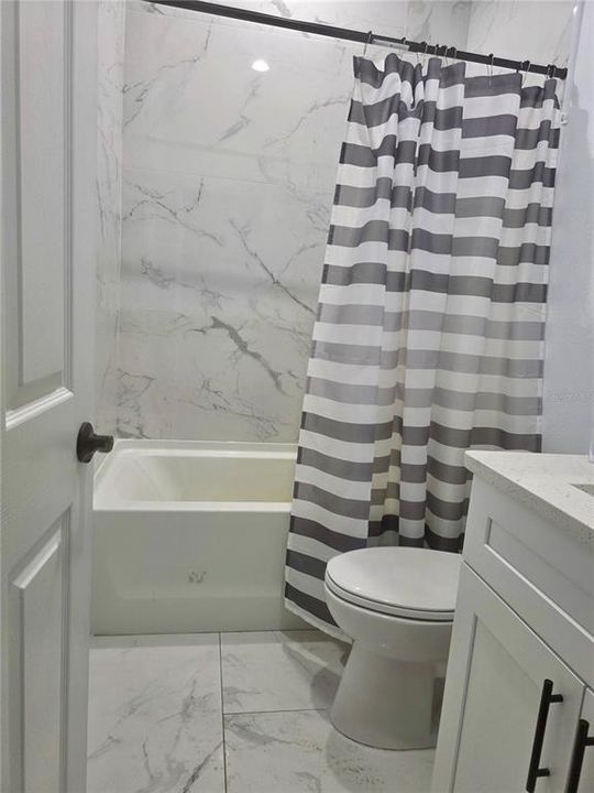 En Venta: $314,900 (3 camas, 2 baños, 1268 Pies cuadrados)