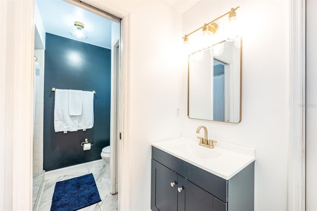 For Sale: $370,000 (3 beds, 2 baths, 1465 Square Feet)