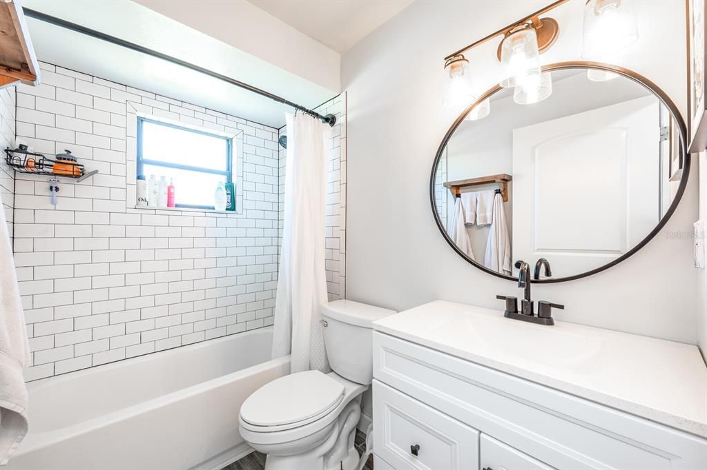 For Sale: $370,000 (3 beds, 2 baths, 1465 Square Feet)