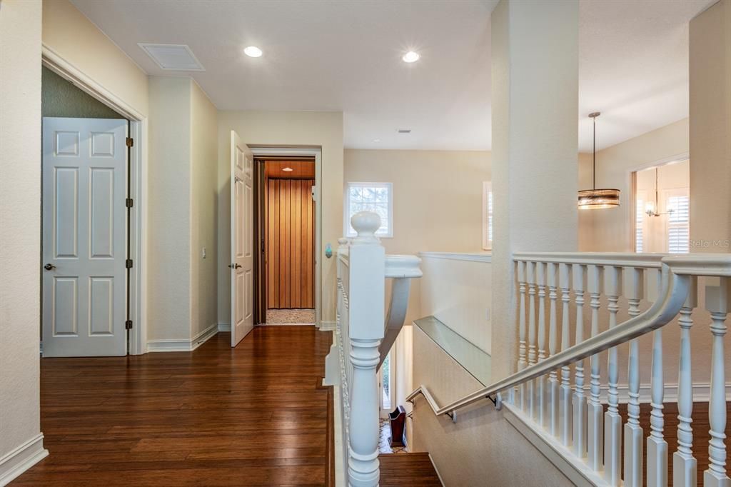 For Sale: $485,000 (3 beds, 3 baths, 2682 Square Feet)