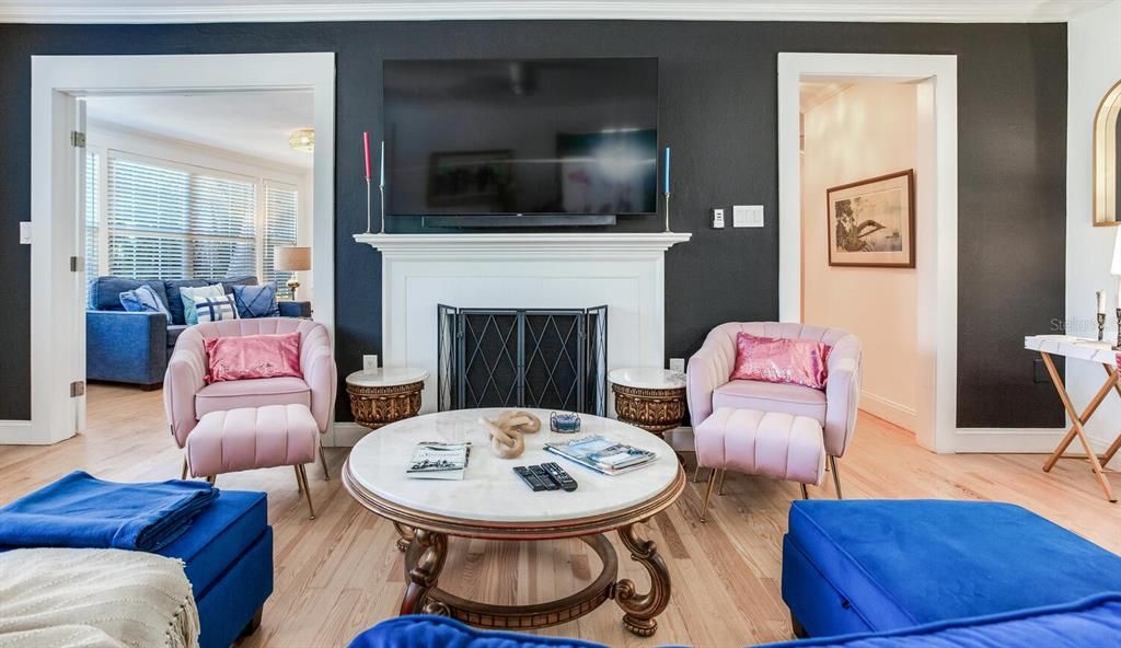 待售: $1,000,000 (3 贝兹, 2 浴室, 1611 平方英尺)