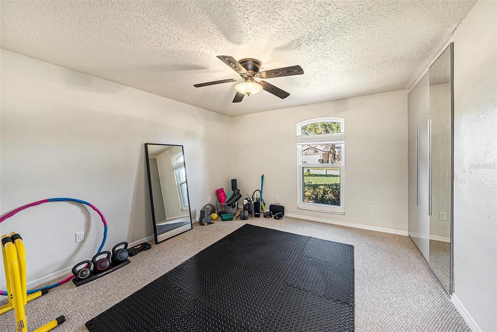 For Sale: $910,000 (4 beds, 3 baths, 3392 Square Feet)