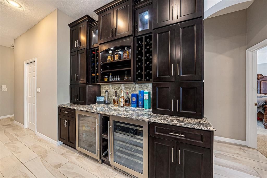 For Sale: $910,000 (4 beds, 3 baths, 3392 Square Feet)