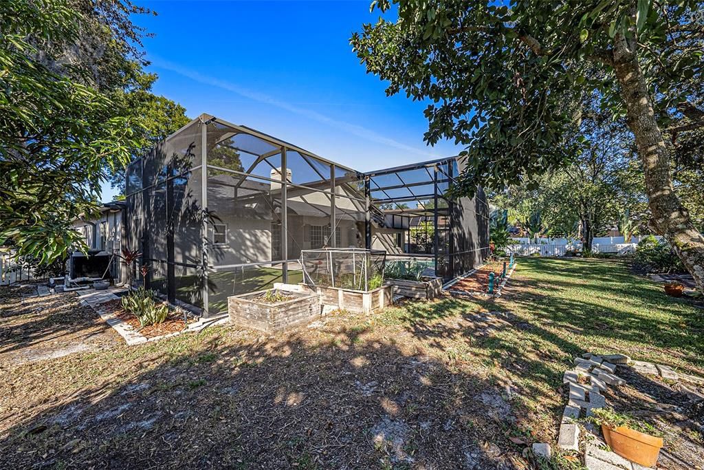 For Sale: $910,000 (4 beds, 3 baths, 3392 Square Feet)