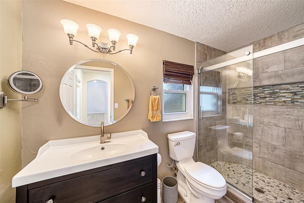 For Sale: $910,000 (4 beds, 3 baths, 3392 Square Feet)