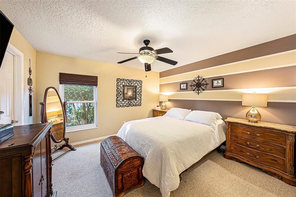 For Sale: $910,000 (4 beds, 3 baths, 3392 Square Feet)