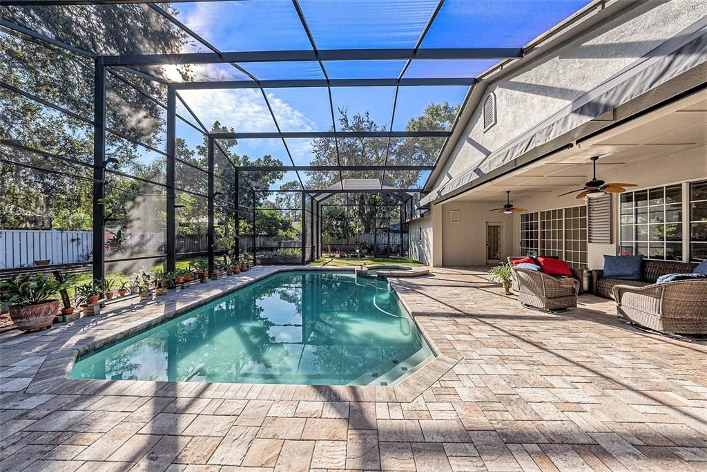 For Sale: $910,000 (4 beds, 3 baths, 3392 Square Feet)