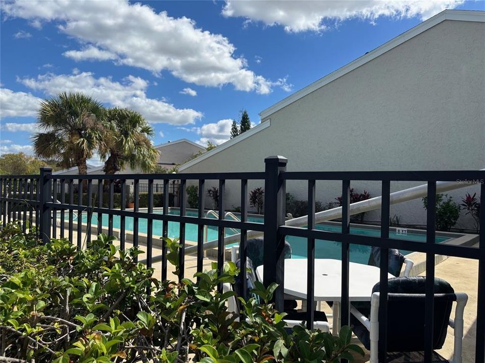 For Rent: $1,995 (2 beds, 2 baths, 1139 Square Feet)