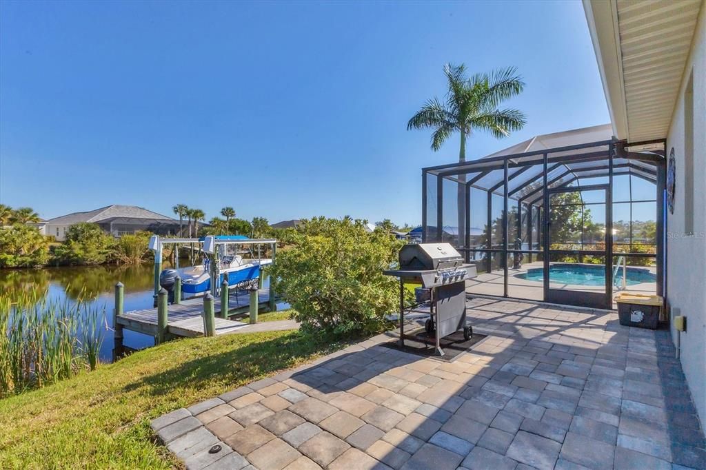 For Sale: $679,900 (3 beds, 2 baths, 1843 Square Feet)