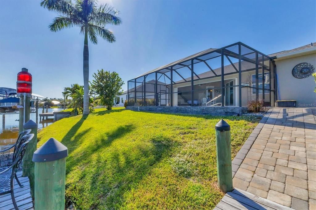 For Sale: $679,900 (3 beds, 2 baths, 1843 Square Feet)