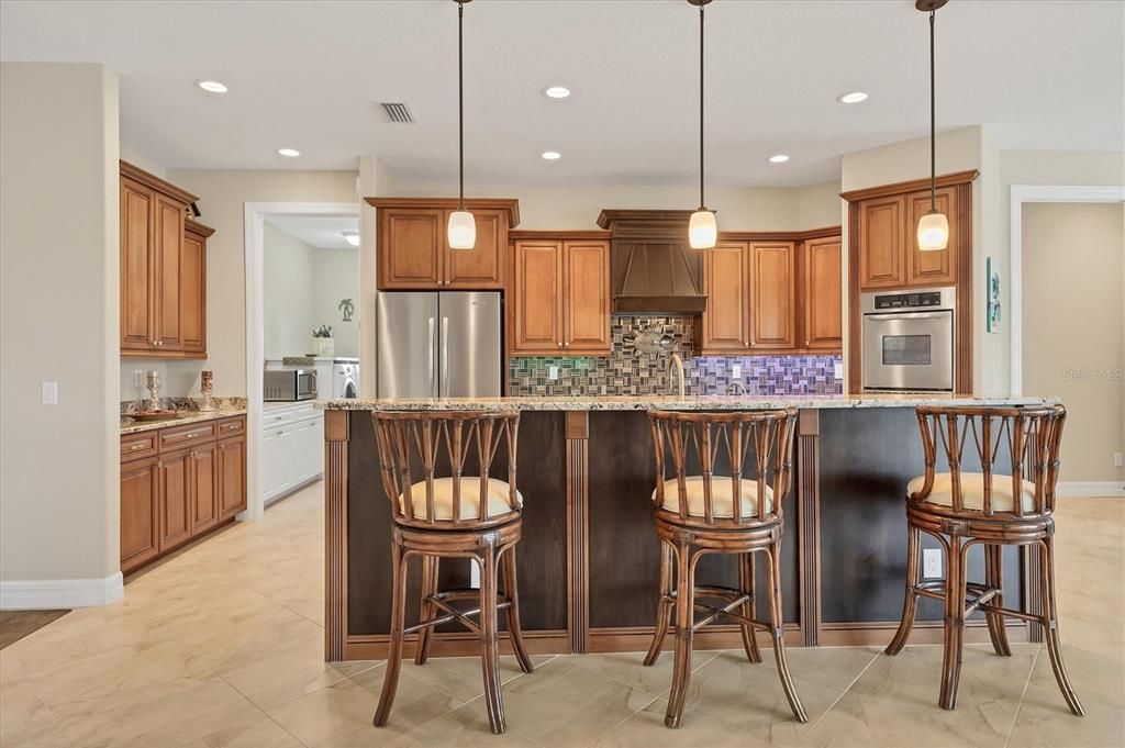 For Sale: $679,900 (3 beds, 2 baths, 1843 Square Feet)