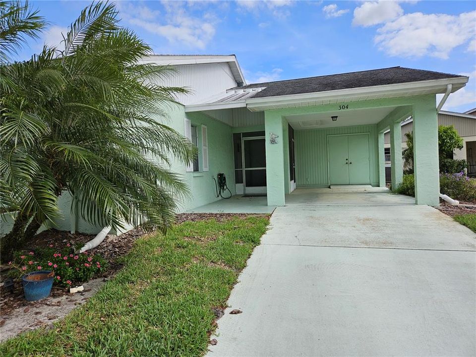 For Rent: $1,675 (2 beds, 2 baths, 1008 Square Feet)