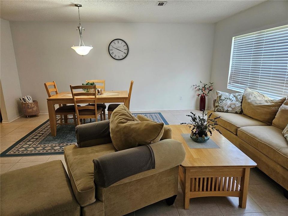 For Rent: $1,675 (2 beds, 2 baths, 1008 Square Feet)