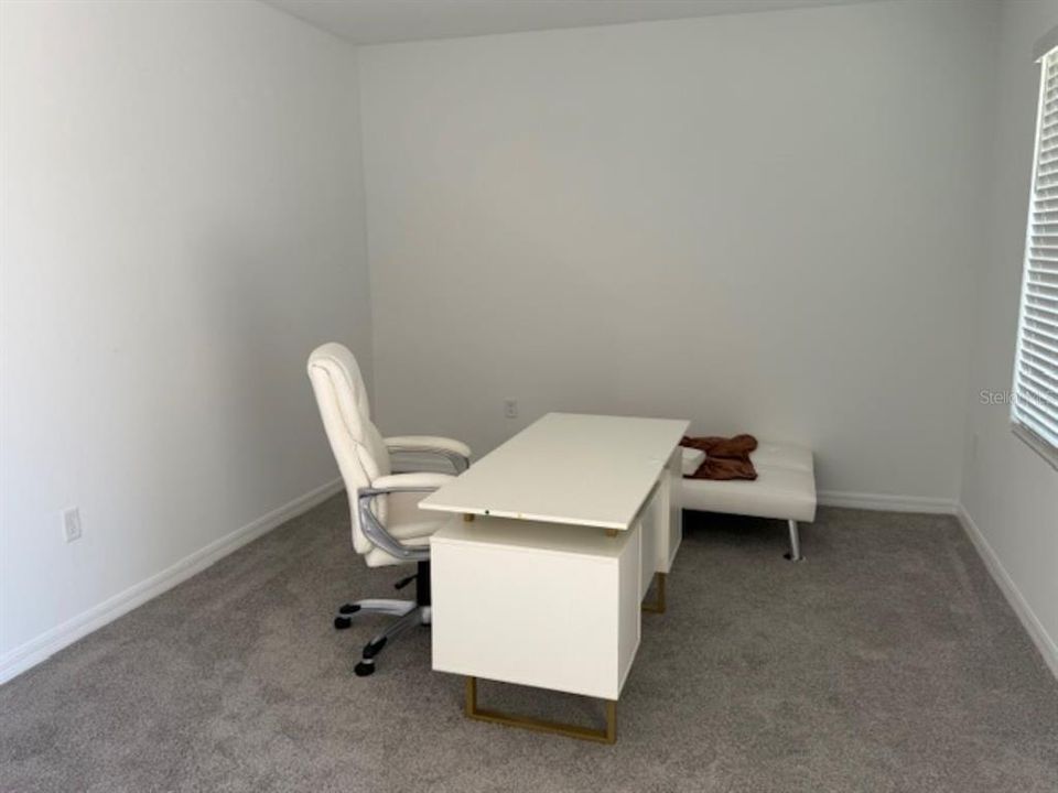 В аренду: $3,000 (5 спален, 3 ванн, 2605 Квадратных фут)