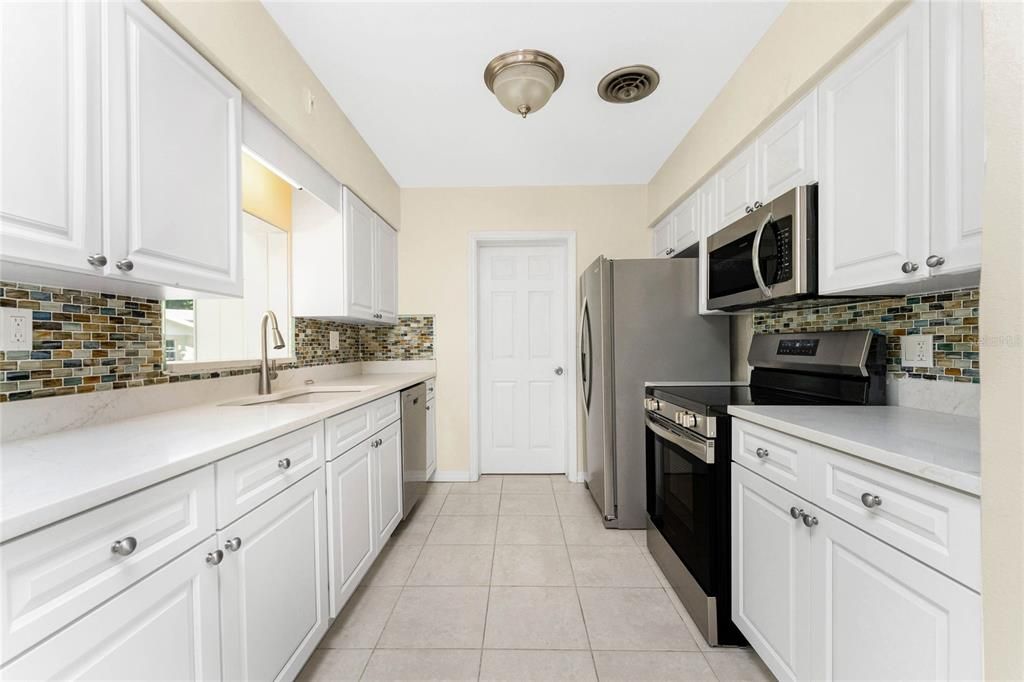 For Sale: $720,000 (3 beds, 2 baths, 1856 Square Feet)