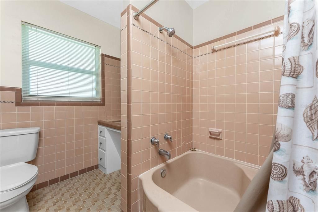 For Sale: $720,000 (3 beds, 2 baths, 1856 Square Feet)