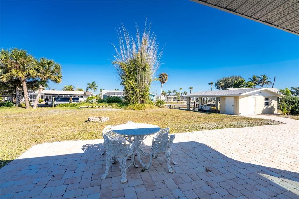 For Sale: $720,000 (3 beds, 2 baths, 1856 Square Feet)