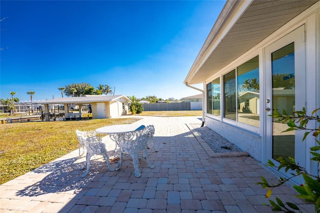 For Sale: $720,000 (3 beds, 2 baths, 1856 Square Feet)