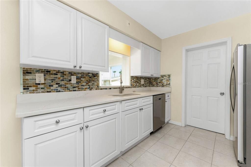 For Sale: $720,000 (3 beds, 2 baths, 1856 Square Feet)