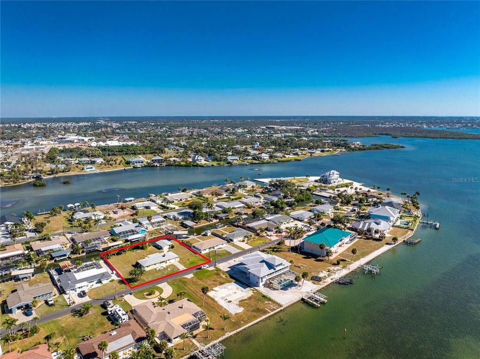 For Sale: $720,000 (3 beds, 2 baths, 1856 Square Feet)