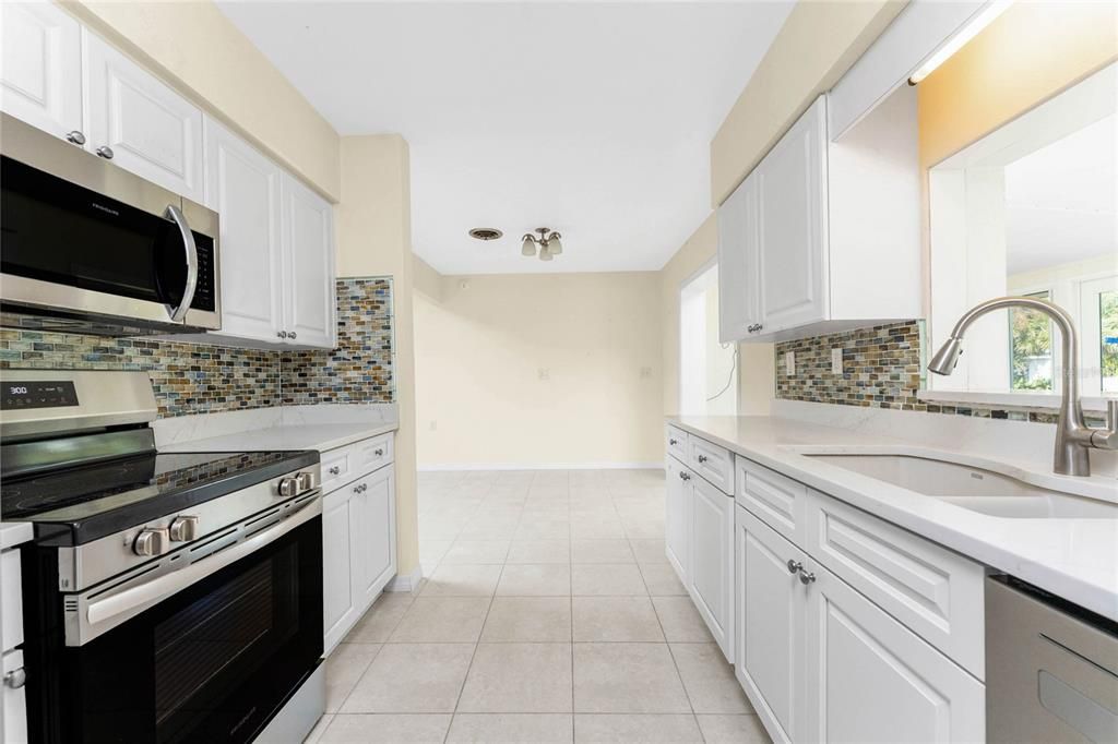 For Sale: $720,000 (3 beds, 2 baths, 1856 Square Feet)