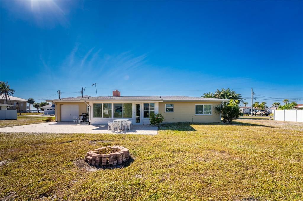 For Sale: $720,000 (3 beds, 2 baths, 1856 Square Feet)
