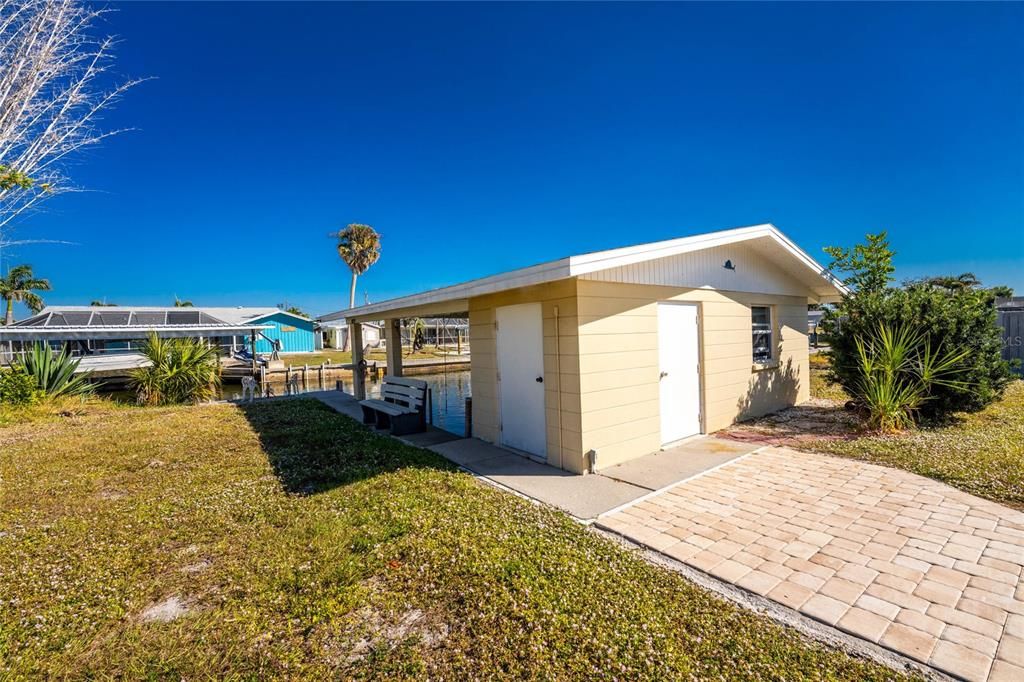 For Sale: $720,000 (3 beds, 2 baths, 1856 Square Feet)