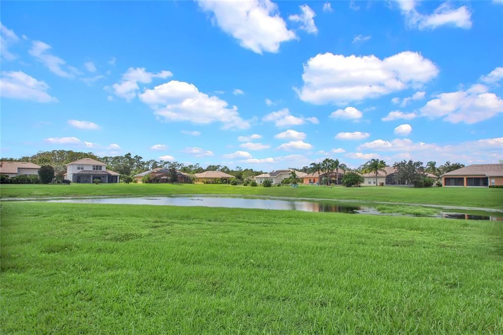 For Rent: $2,400 (3 beds, 2 baths, 1687 Square Feet)