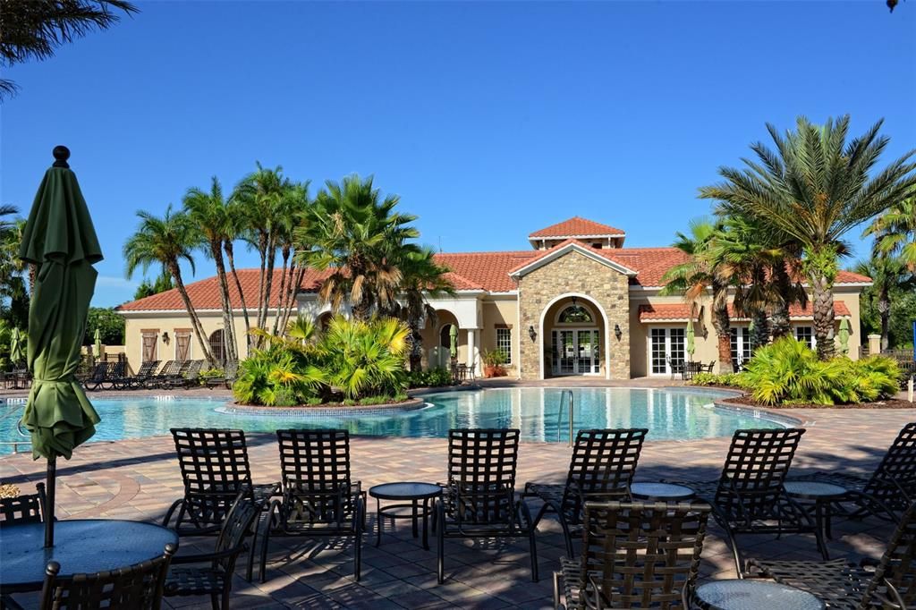 For Rent: $2,400 (3 beds, 2 baths, 1687 Square Feet)